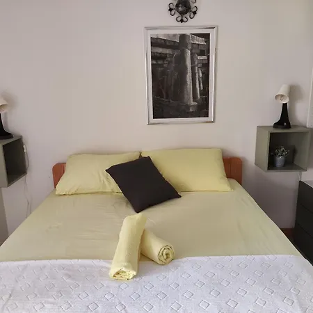 Apartment Ginna Trogir