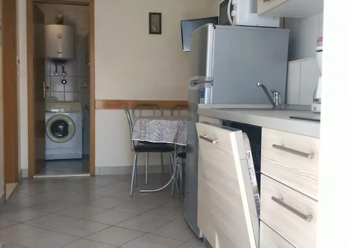 Ginna Διαμέρισμα Τρογκίρ