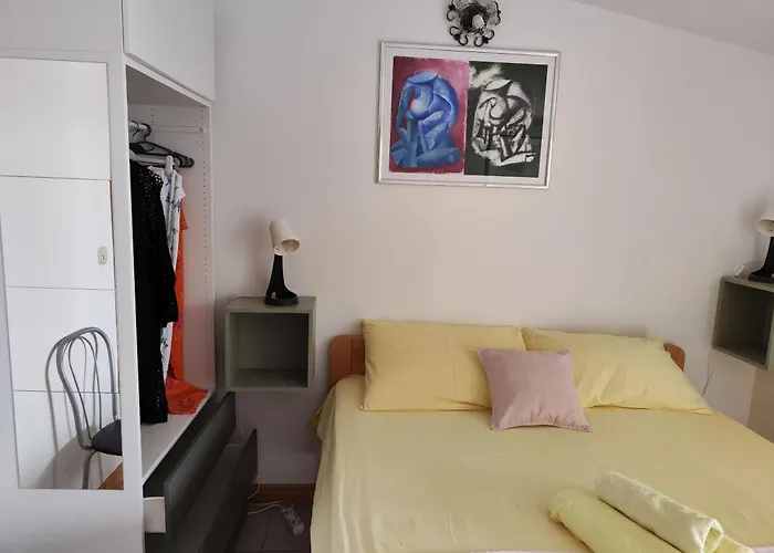 Ginna Διαμέρισμα *